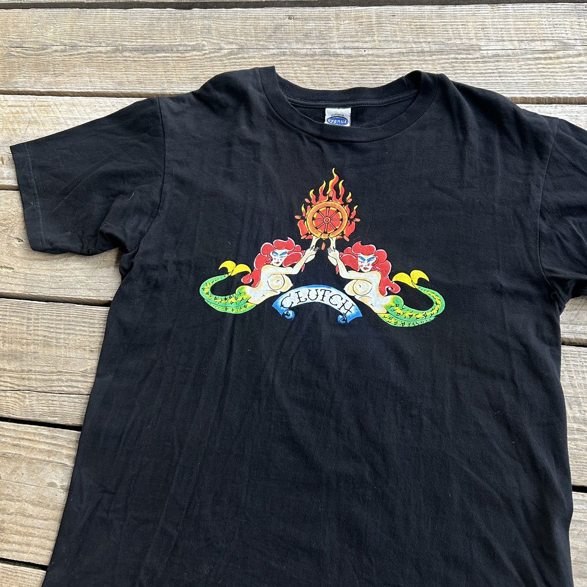 Band Tees Vintage Late 90s Clutch Band Mermaid Stoner Rock T Shirt Size US L / EU 52-54 / 3 - 1 Thumbnail