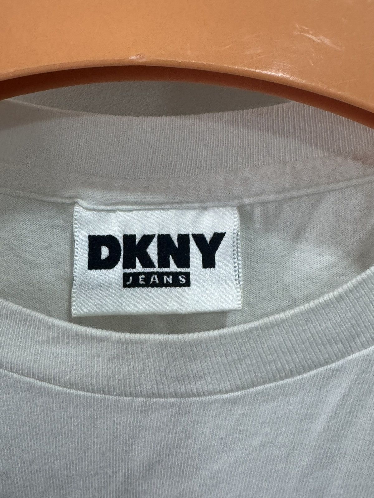 DKNY vintage DKNY - made in usa single stitch tee Size US XL / EU 56 / 4 - 5 Thumbnail
