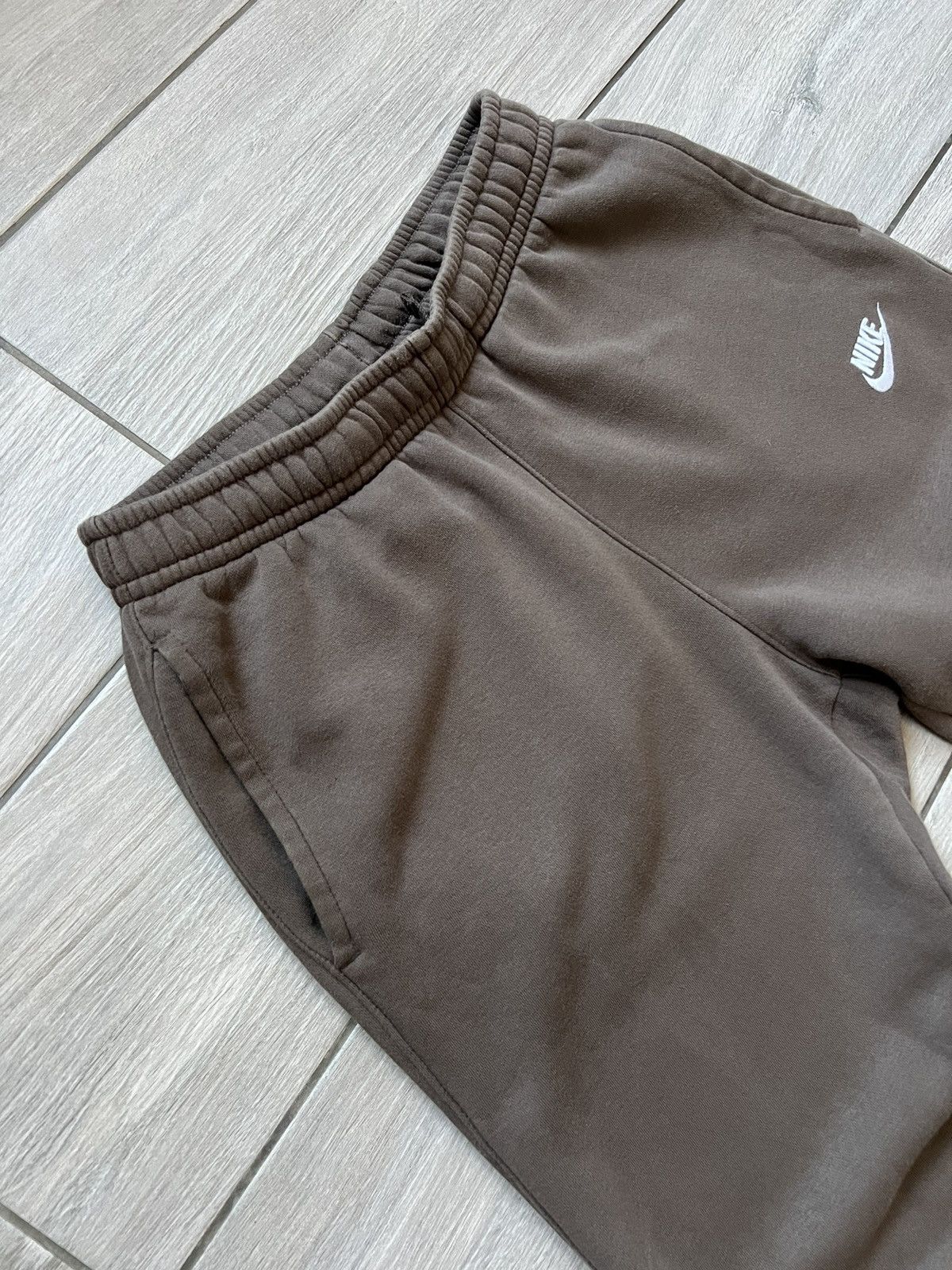Nike Vintage Nike Track Pants Drill Y2K Cotton Brown Size US 31 - 6 Thumbnail