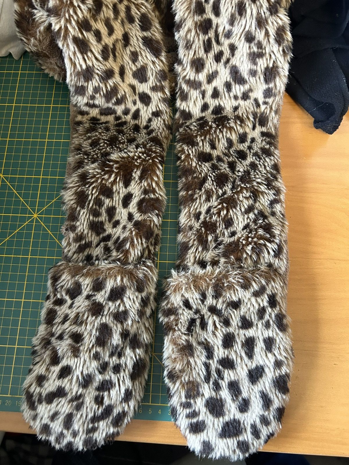 Aldo Vintage Aldo sherpa fleece lined leopard fur hat accessory Size ONE SIZE - 8 Thumbnail