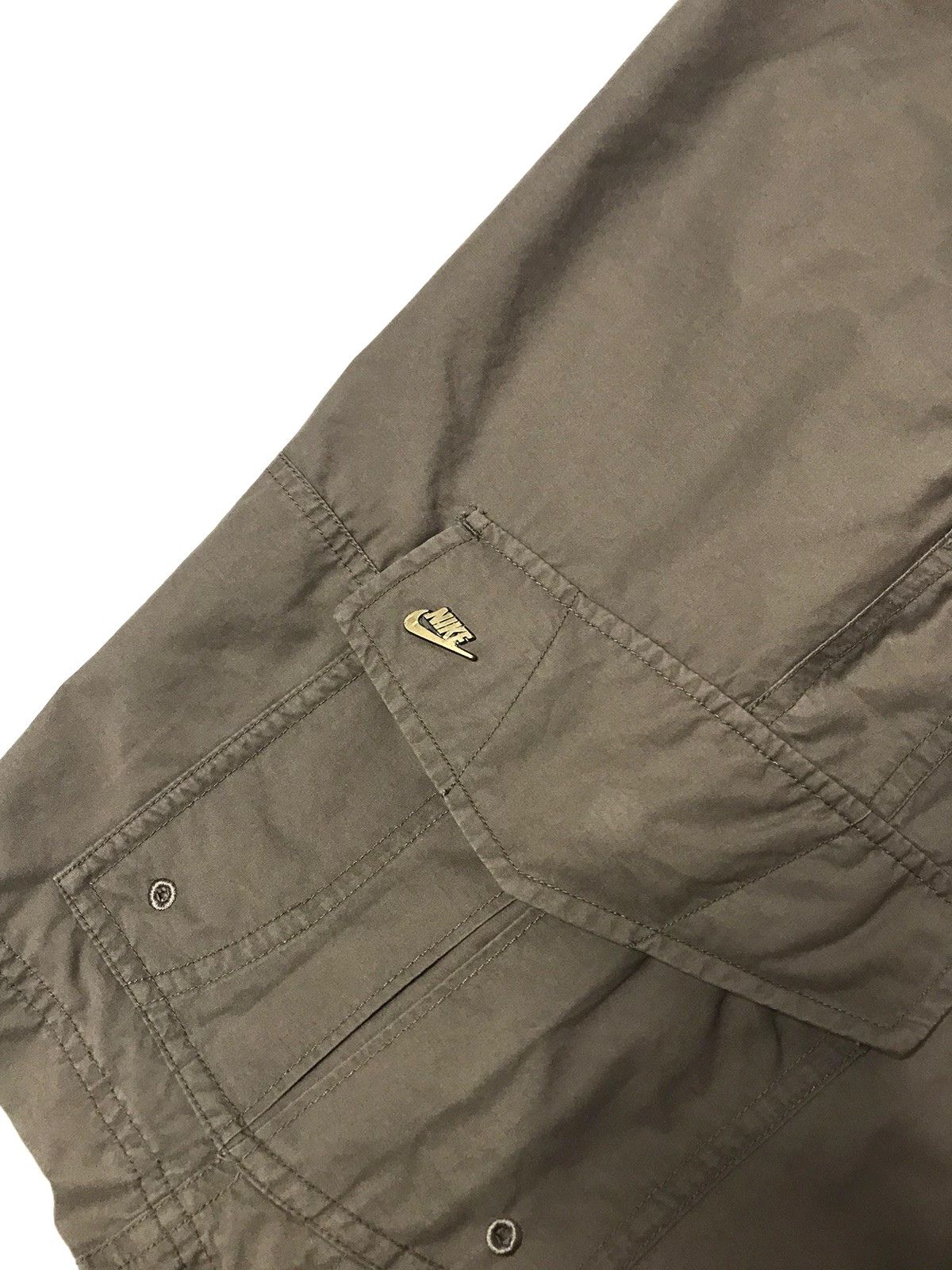 Nike Nike Vintage Cargo Shorts Men’s M Beige Size US 32 / EU 48 - 4 Thumbnail
