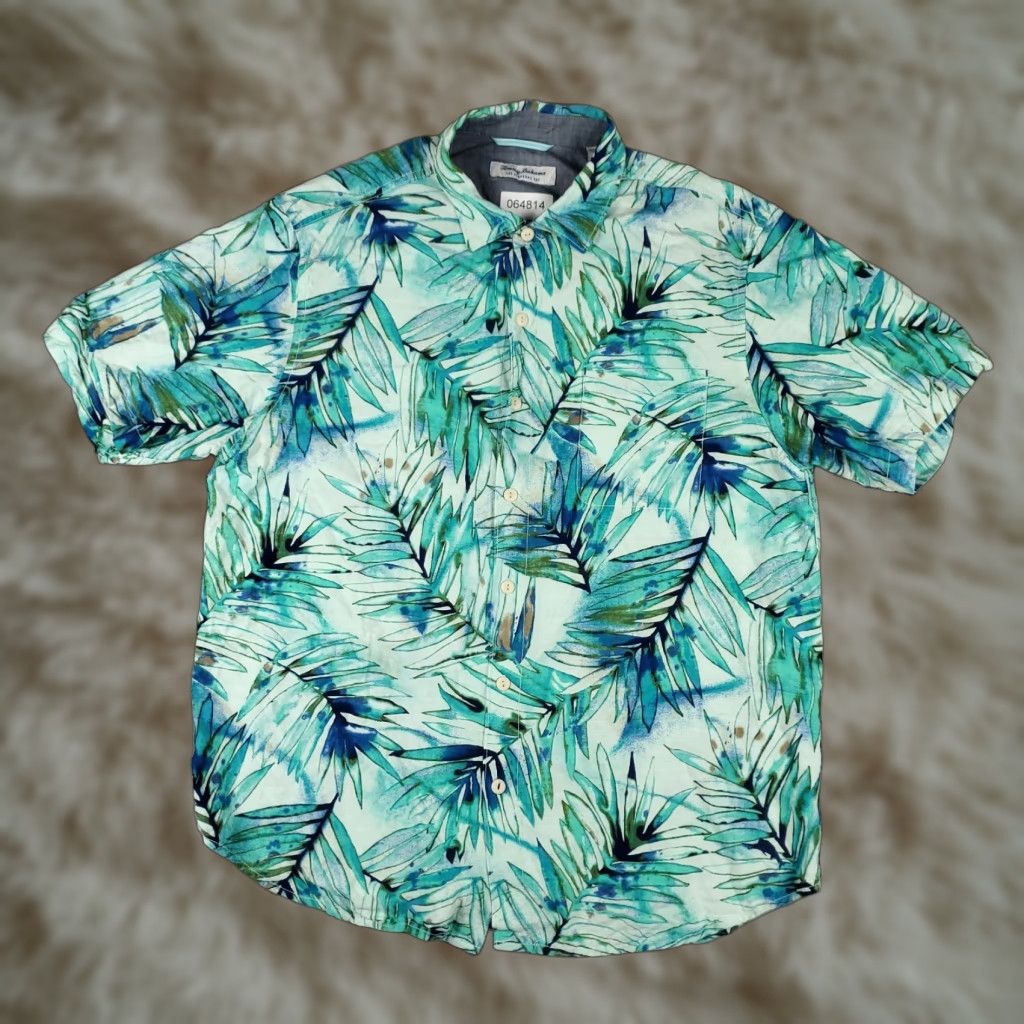 Tommy Bahama Tommy Bahama Shirt Mens Large Blue Viscose Hawaiian Button Up Short Sleeve Size US L / EU 52-54 / 3 - 1 Thumbnail