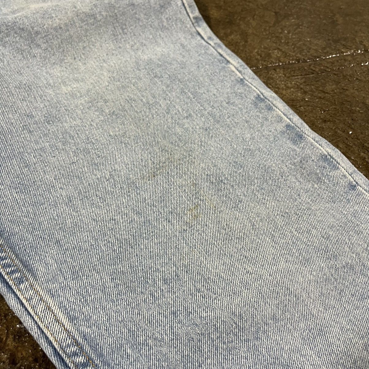 Levi's × Vintage Crazy Vintage 90s Levi's 550 Faded Light Wash Skater Jeans Size US 36 / EU 52 - 9 Thumbnail