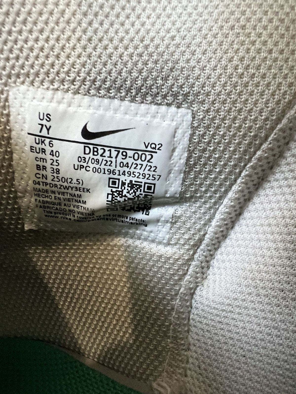 Nike Nike dunk high phantom stadium green (gs) Size US 8.5 / IT 38.5 - 9 Thumbnail