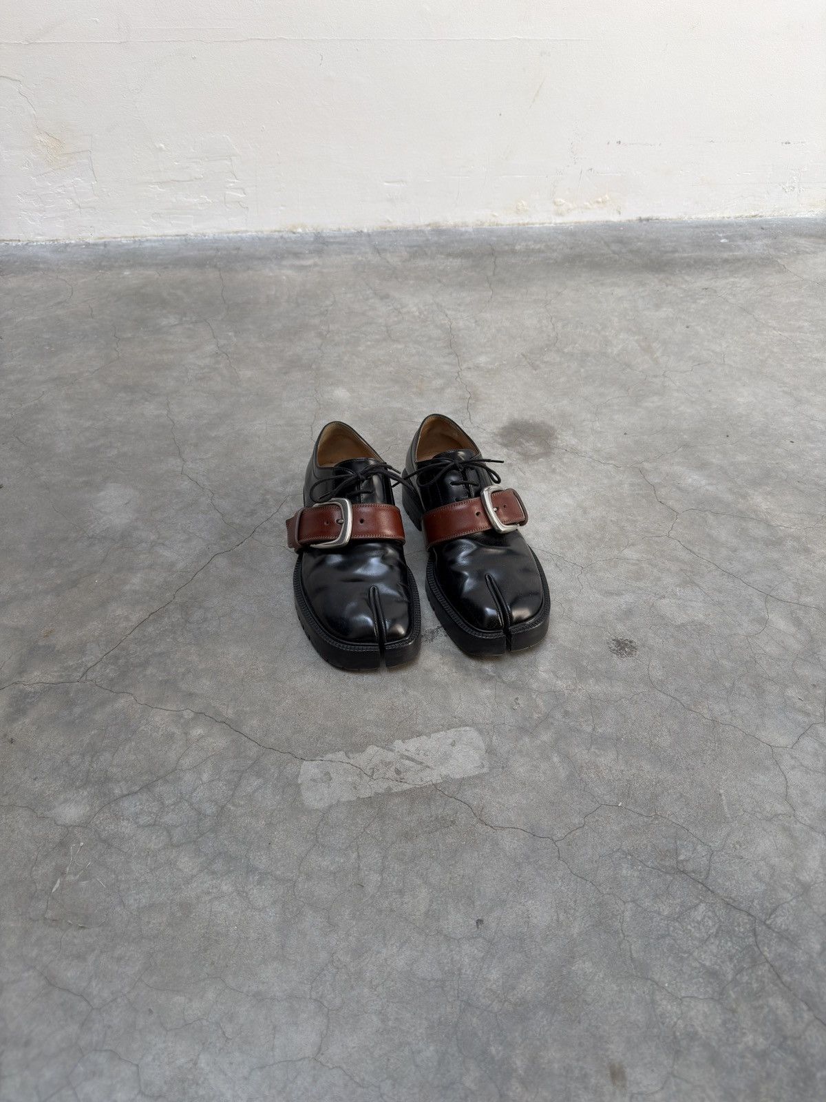 Maison Margiela Maison Margiela Strap Tabi derby Size US 8.5 / EU 41-42 - 9 Thumbnail
