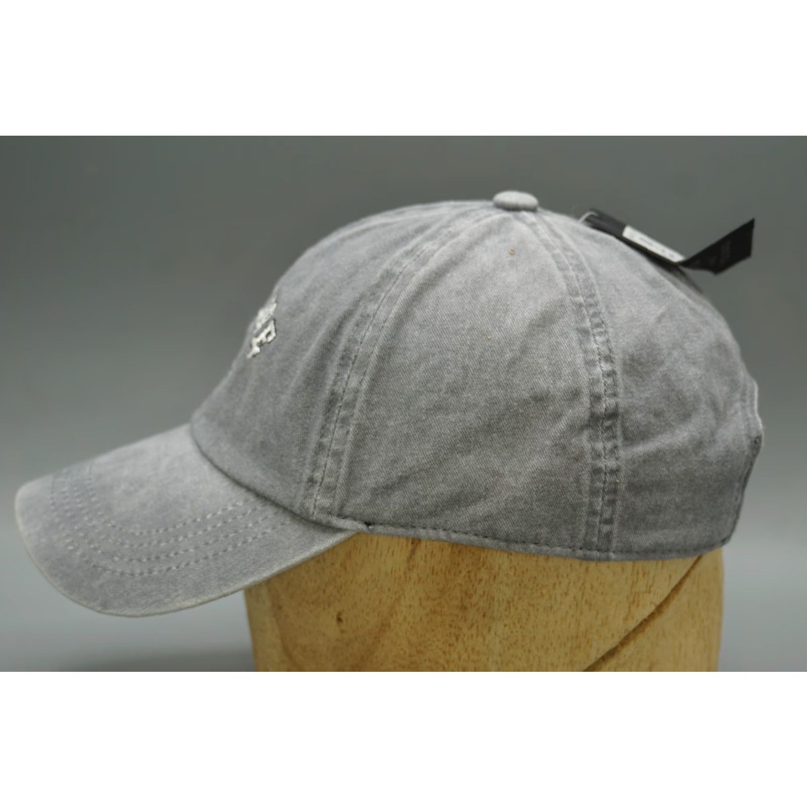 Vintage VINTAGE Apricot Lane Tailgate Club Washed Gray Cotton Baseball Cap Adjustable Hat Size ONE SIZE - 2 Thumbnail