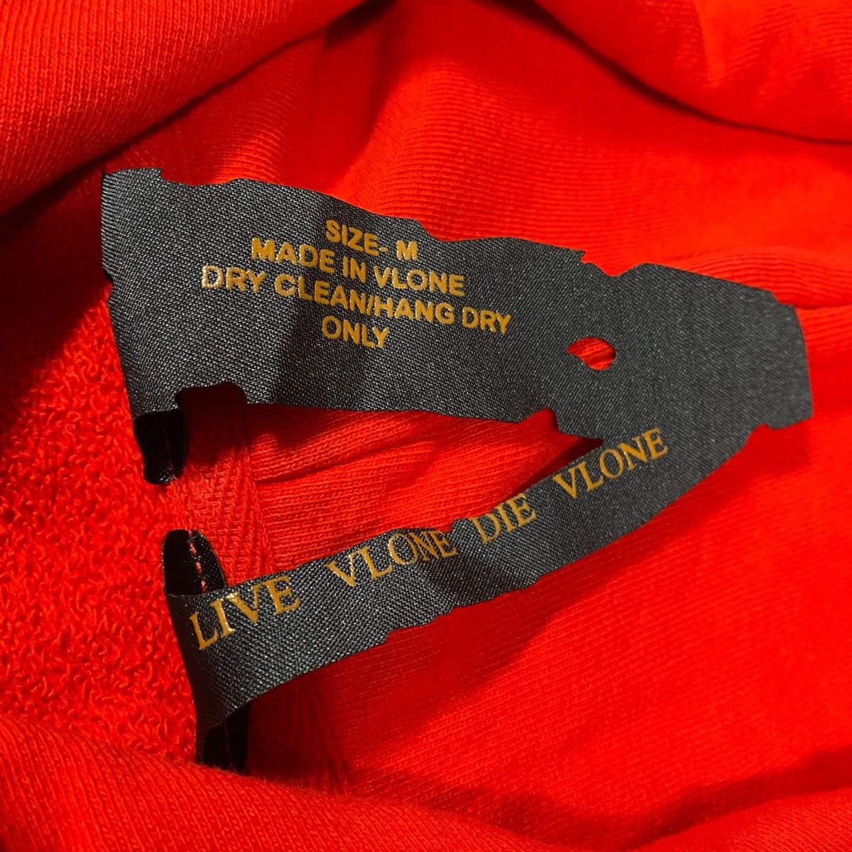 Vlone Vlone Black Friends Red Hoodie (M) Size US M / EU 48-50 / 2 - 5 Thumbnail