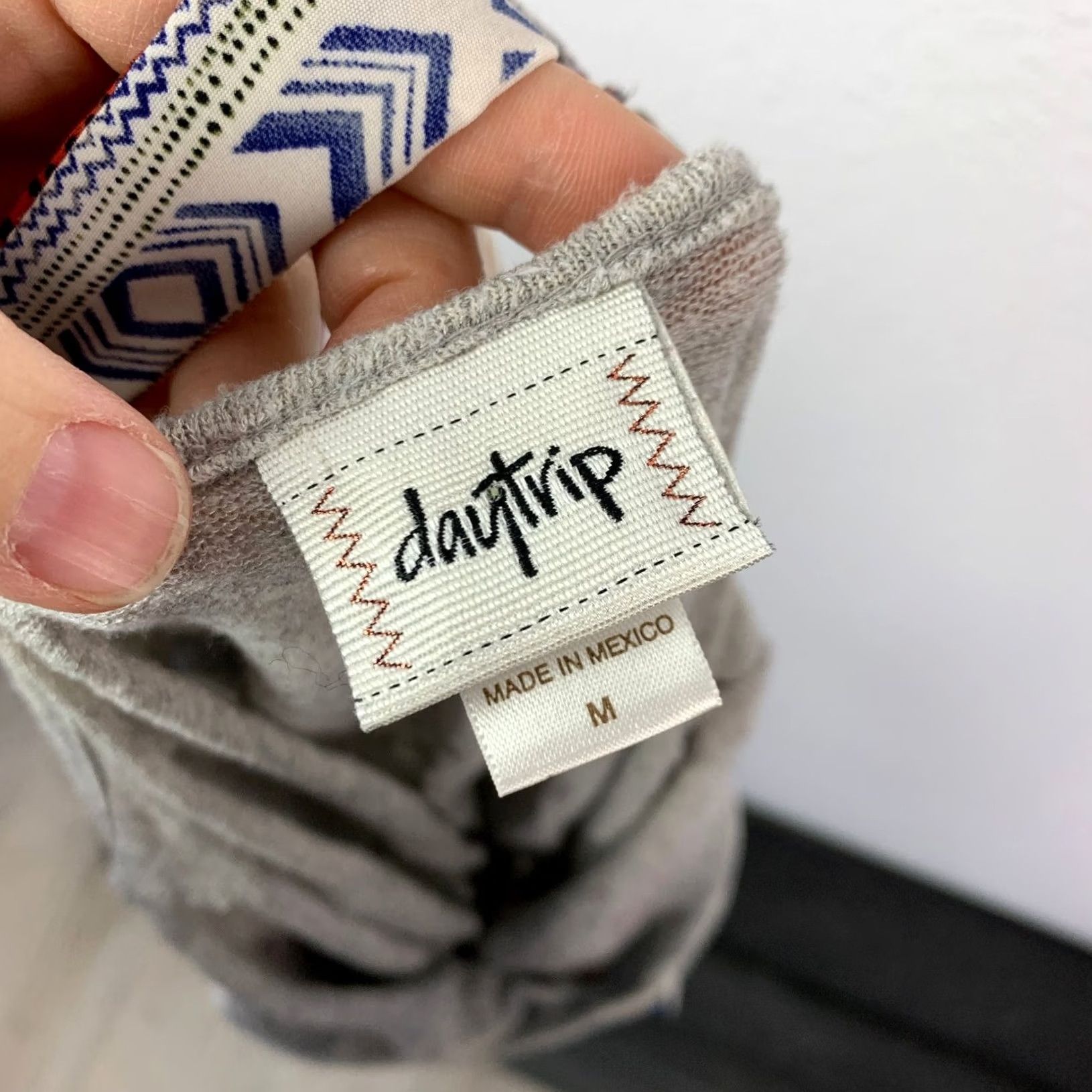 Vintage Daytrip Shirt Women's M Tank Top Bohemian Daytrip Tribal Print Rayon Blend Back Cut Out 2000s Y2K Grey Red Blue White Size M / US 6-8 / IT 42-44 - 4 Thumbnail