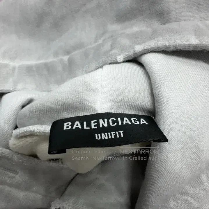 Balenciaga Balenciaga FW22 Oversized Logo Hoodie. Size US M / EU 48-50 / 2 - 7 Thumbnail