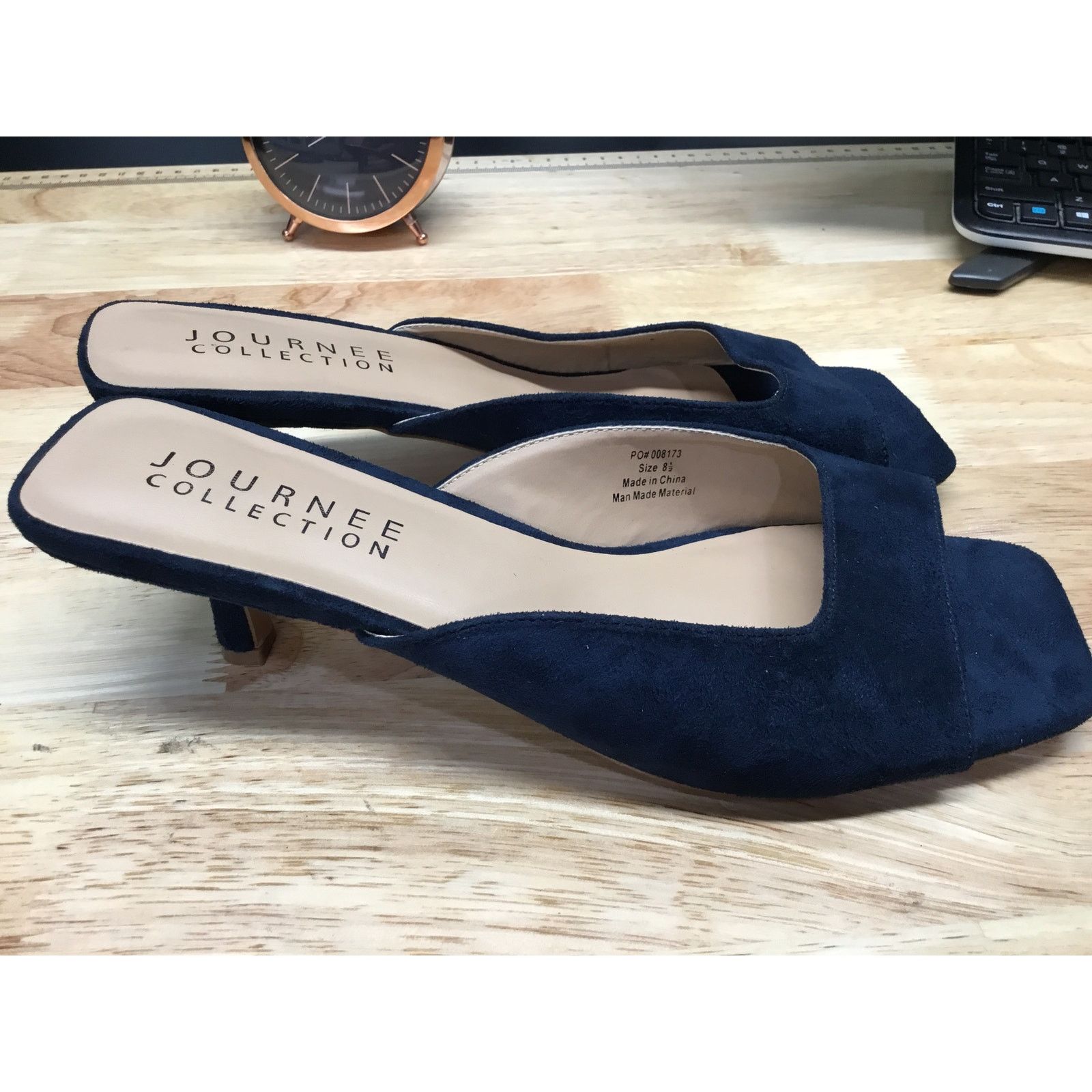 The Unbranded Brand Journee Collection Larna Women's 8.5 Blue Suede Slip-On Heel Size US 8.5 / IT 38.5 - 2 Thumbnail