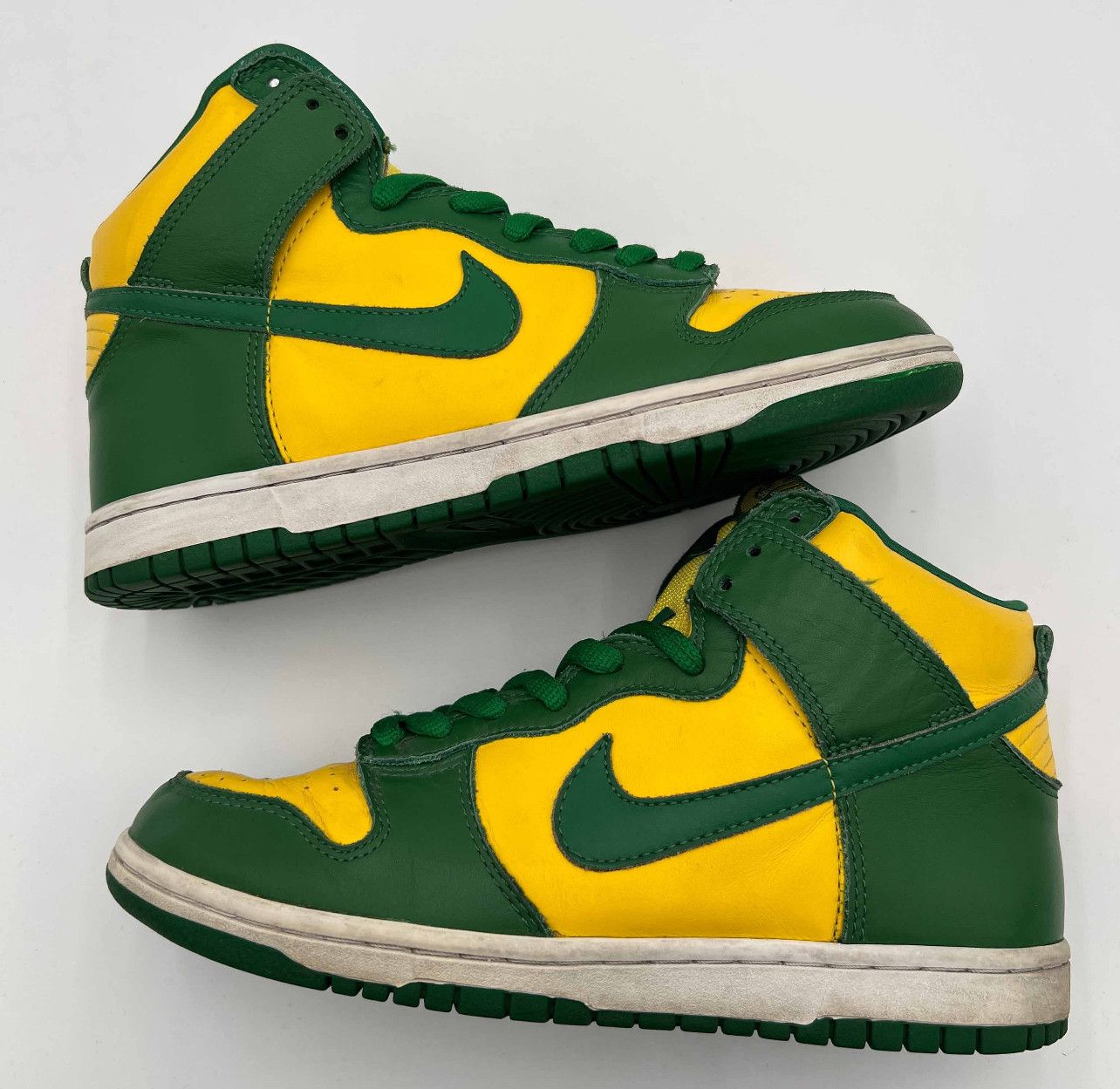 image of Nike Sb Dunk High Brazil 2003 Size 8 OG Shoes in Yellow, Men's