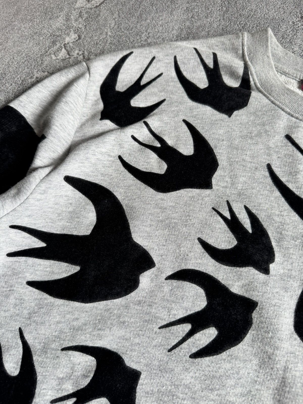 Alexander McQueen MCQ Alexander McQueen M/L birds logo sweatshirt jumper Size US M / EU 48-50 / 2 - 16 Thumbnail