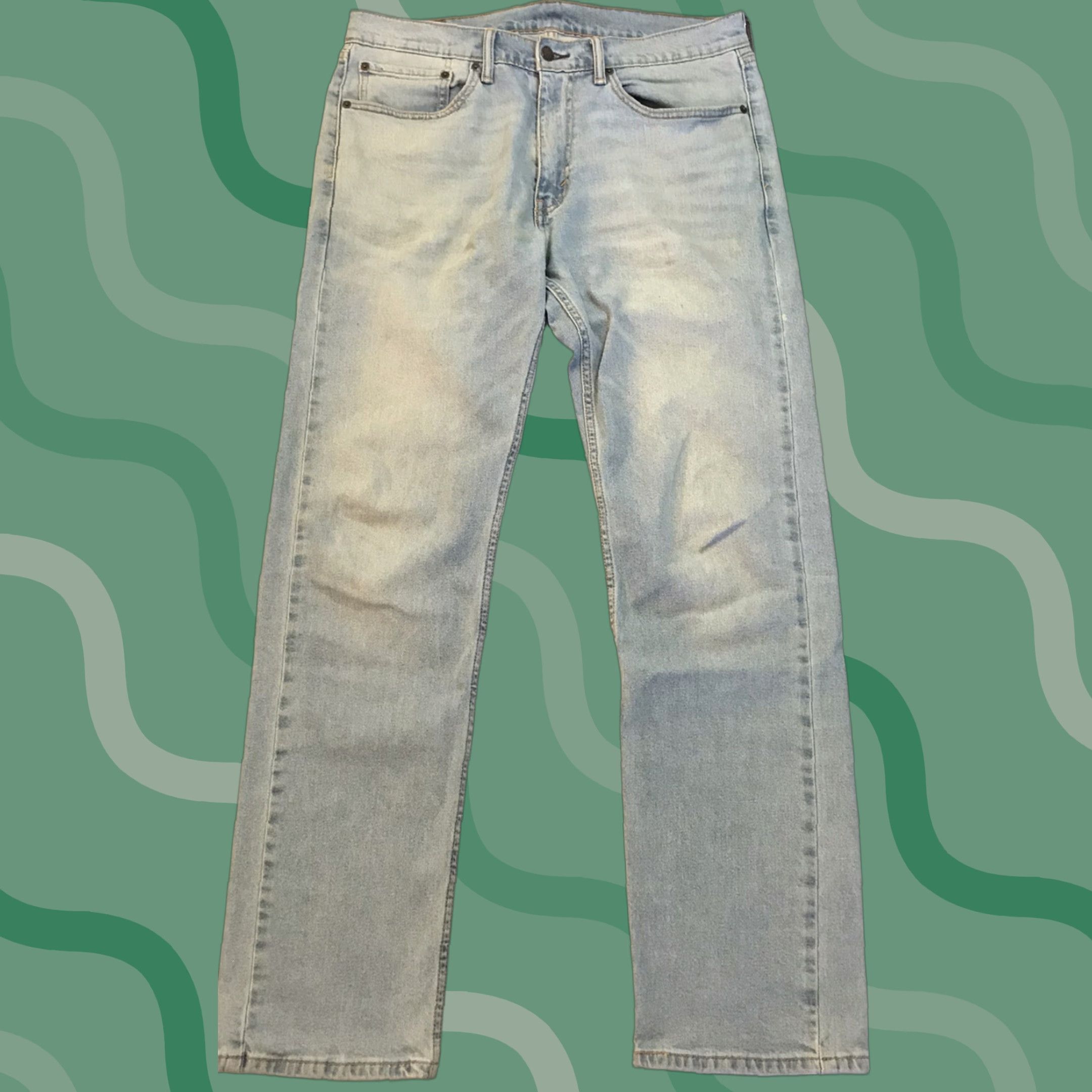 Levi's VINTAGE Levi's 505 Jeans Straight 34 Blue Medium Wash USA 34 Mens Regular Cotton Denim Distressed Leather Logo 505-0216 Size US 34 / EU 50 - 1 Thumbnail