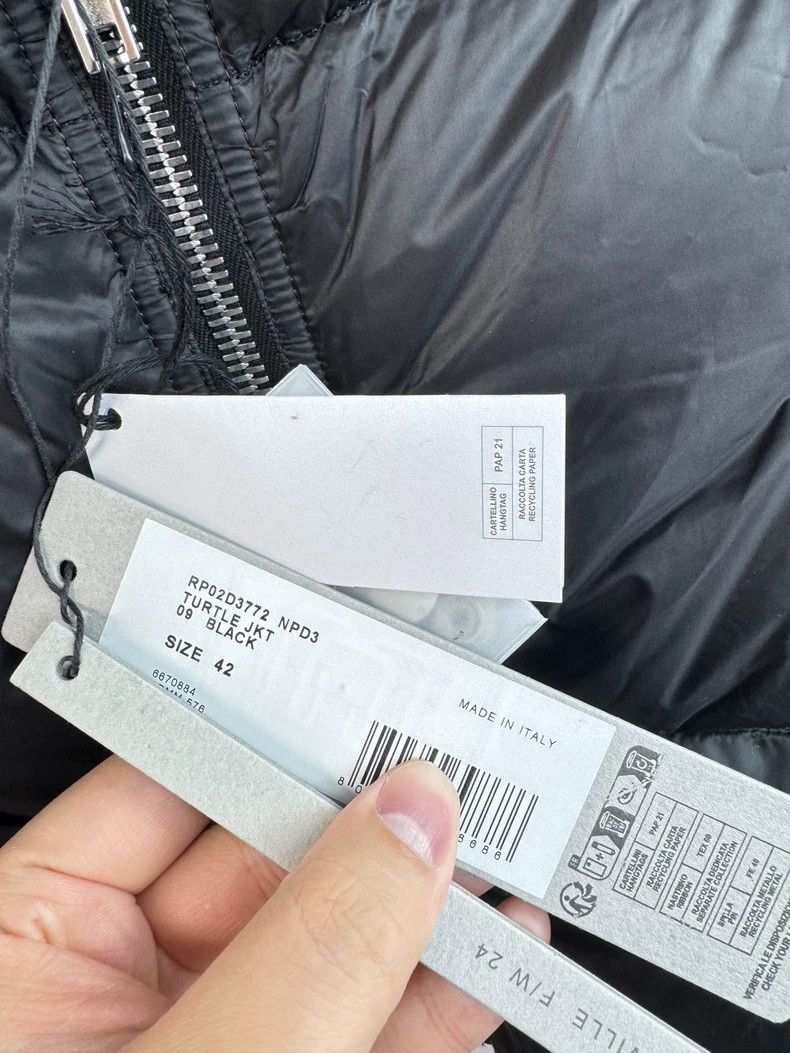 Rick Owens Rick Owens size 6 Black down jacket with small collar jacke Size US XS / EU 42 / 0 - 2 Thumbnail