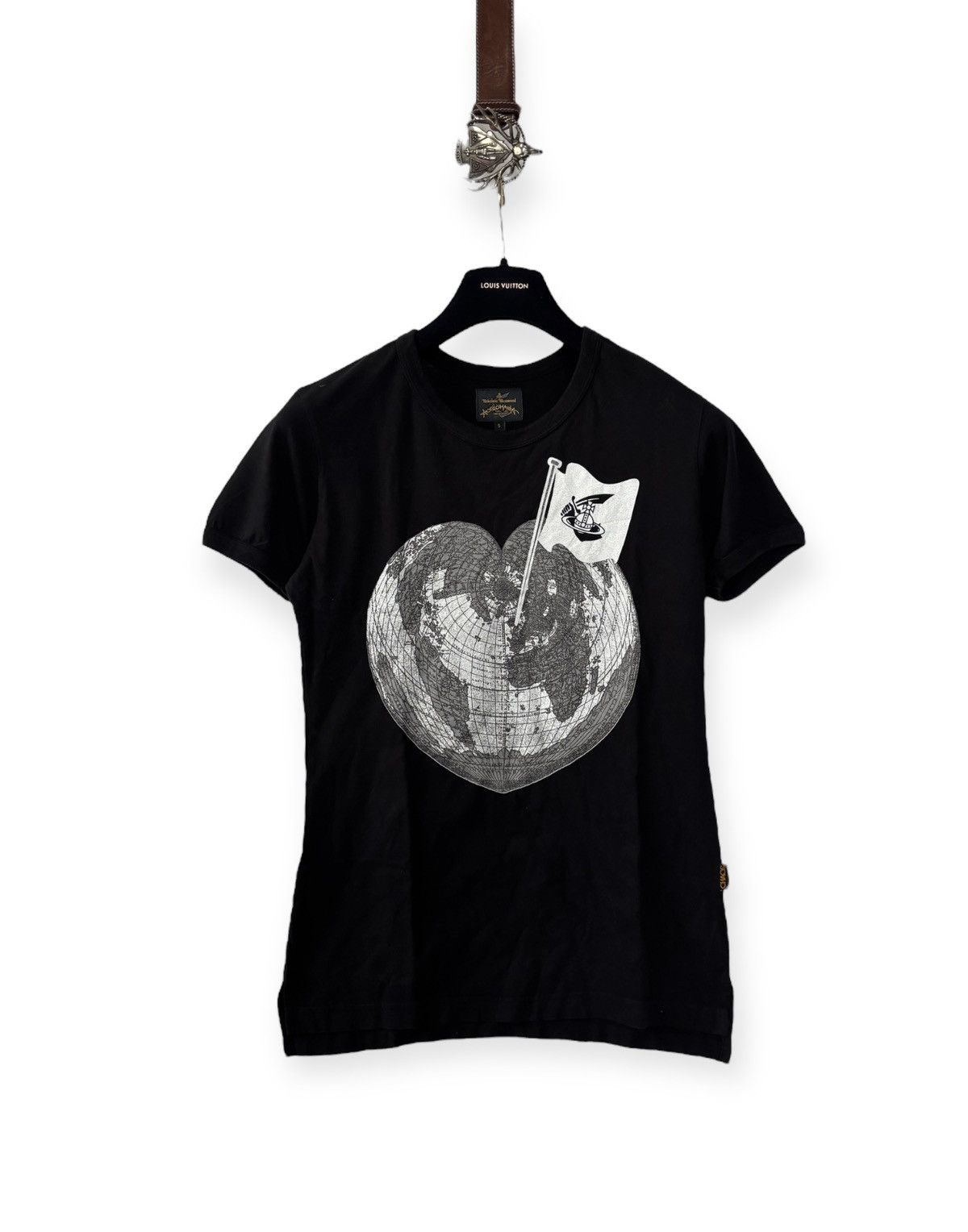 Vivienne Westwood Vivienne Westwood World Heart T-Shirt Size S / US 4 / IT 40 - 1 Thumbnail