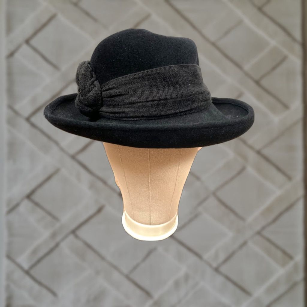 VINTAGE Louise Green Party Hat, Black Wool, 1960s Tailored Style