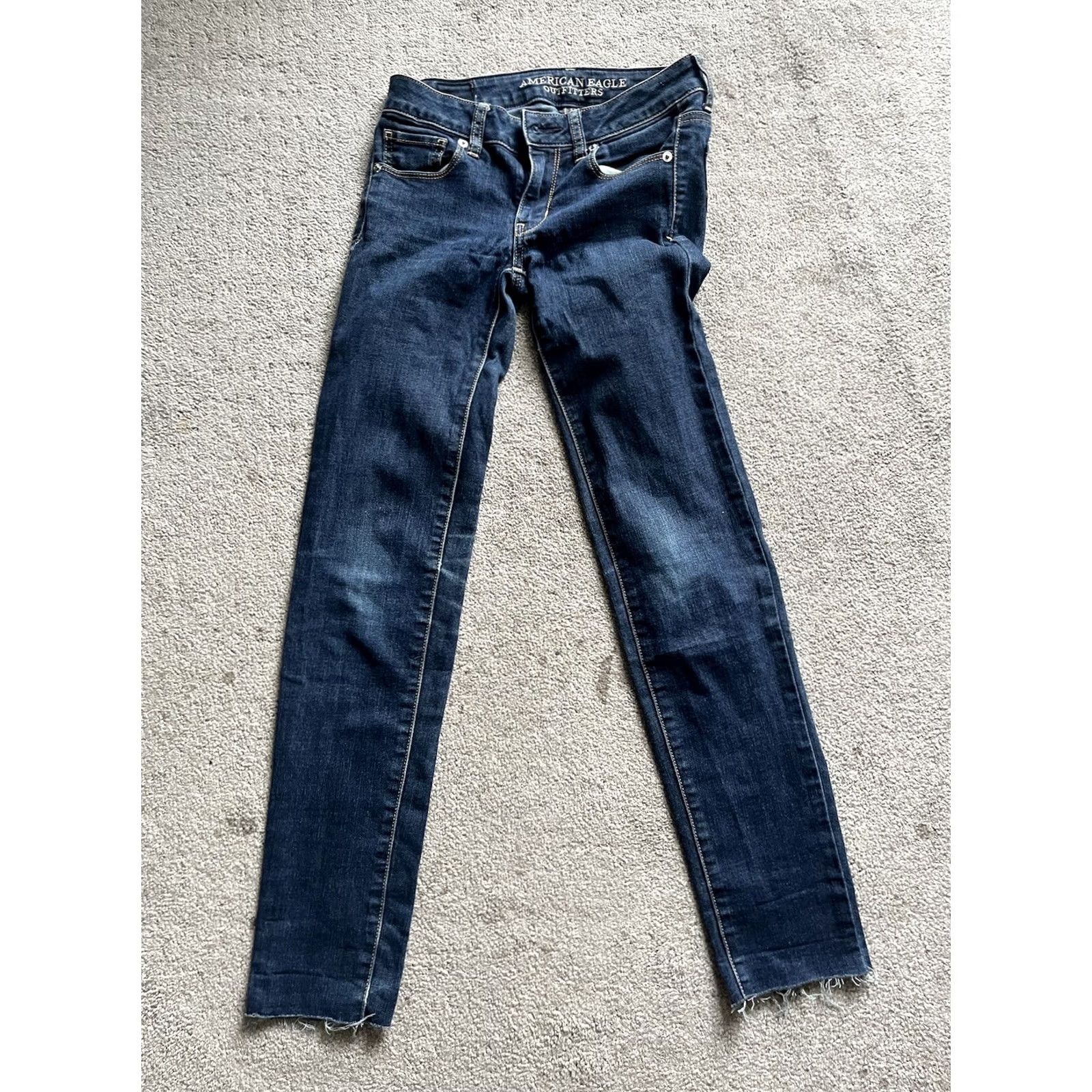 American Eagle Outfitters American Eagle Jeans Womens Size 00 Blue Skinny Super Stretch Distressed Denim - Pre-Owned Size 24" / US 00 / IT 34 - 3 Thumbnail