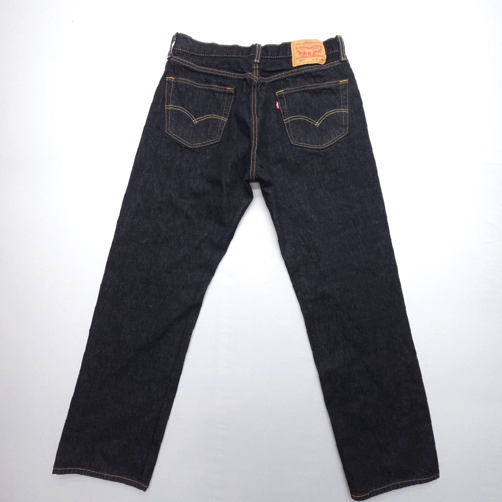 Levi's VINTAGE Levi's 501 Jeans Mens 35 x 34 Button Fly Black EUC Size US 35 - 2 Thumbnail