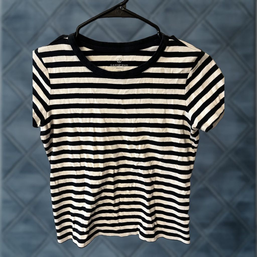 Lands' End Lands' End Striped T-Shirt Women's Size S Blue Short Sleeve Casual Knit Size S / US 4 / IT 40 - 1 Thumbnail