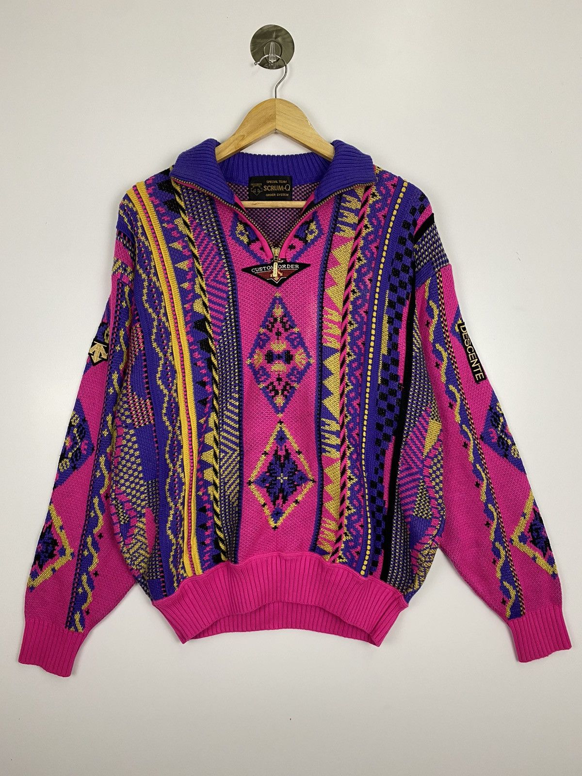 image of Descente Special Team Sqrum -Q in Pink, Men's (Size Large)