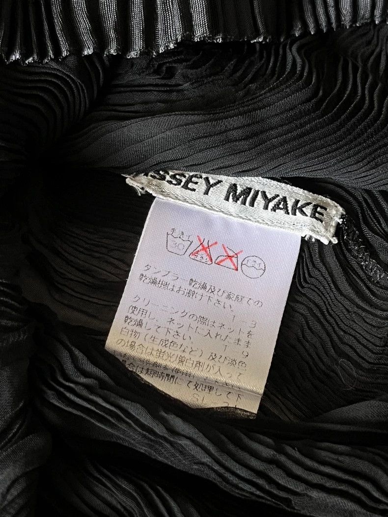 Issey Miyake Issey Miyake Black wicker high neck and long sleeves Size L / US 10 / IT 46 - 8 Thumbnail