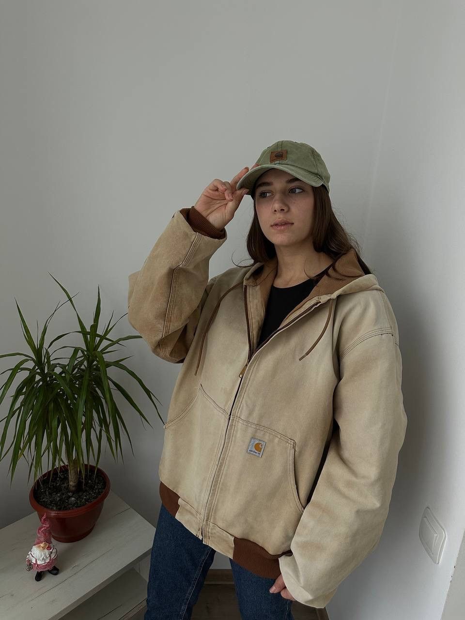 Carhartt × Carhartt Wip × Vintage Vintage Carhartt Active Detroit Denim Beige Faded Jacket Size L / US 10 / IT 46 - 14 Thumbnail