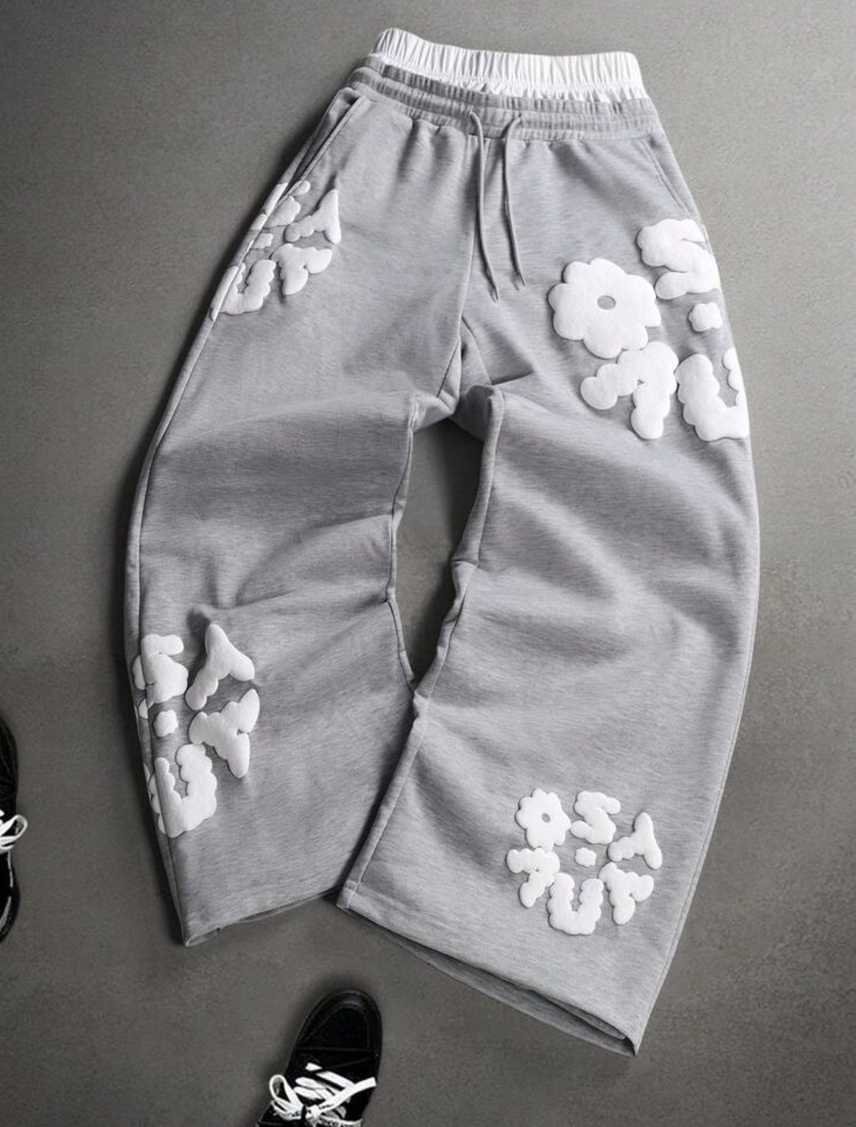 Japanese Brand Letter Print Sweatpants Size US 29 - 3 Thumbnail