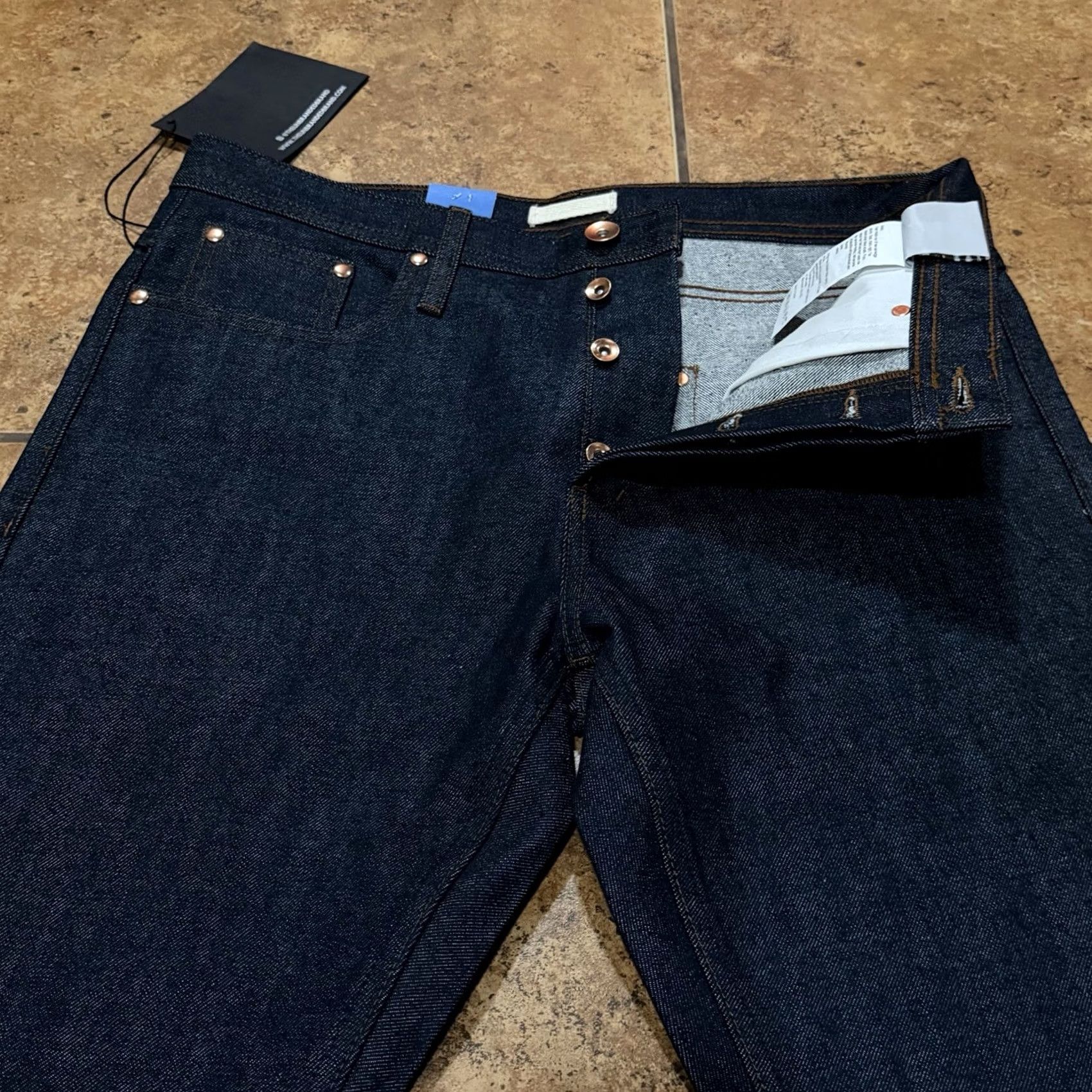The Unbranded Brand NWT The Unbranded Brand UB401 Tight Fit Mens Jeans 14.5 oz Indigo Selvedge 33x34 Indigo Blue Slim Jeans Mens 33 Inseam 34 Size US 33 - 5 Thumbnail