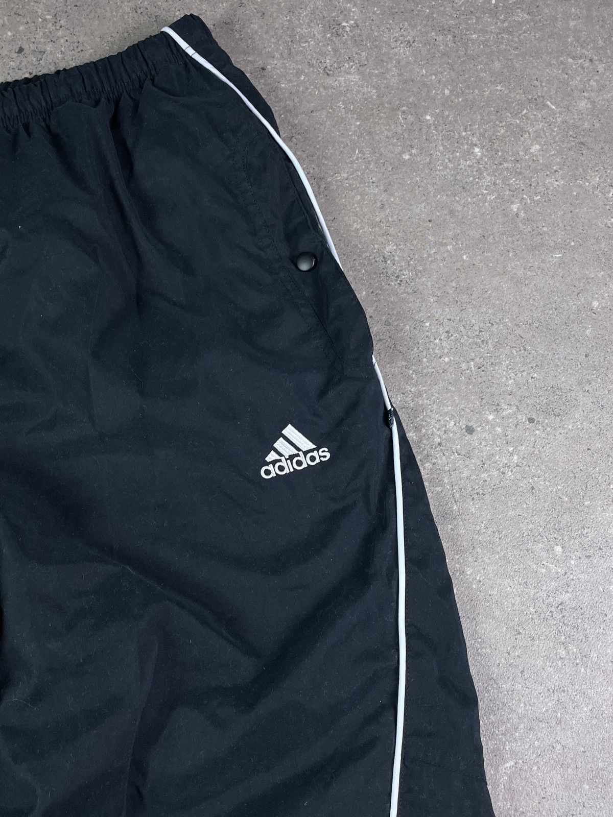 Adidas Vintage Y2K Adidas parachute track drill pants Size US 34 / EU 50 - 2 Thumbnail