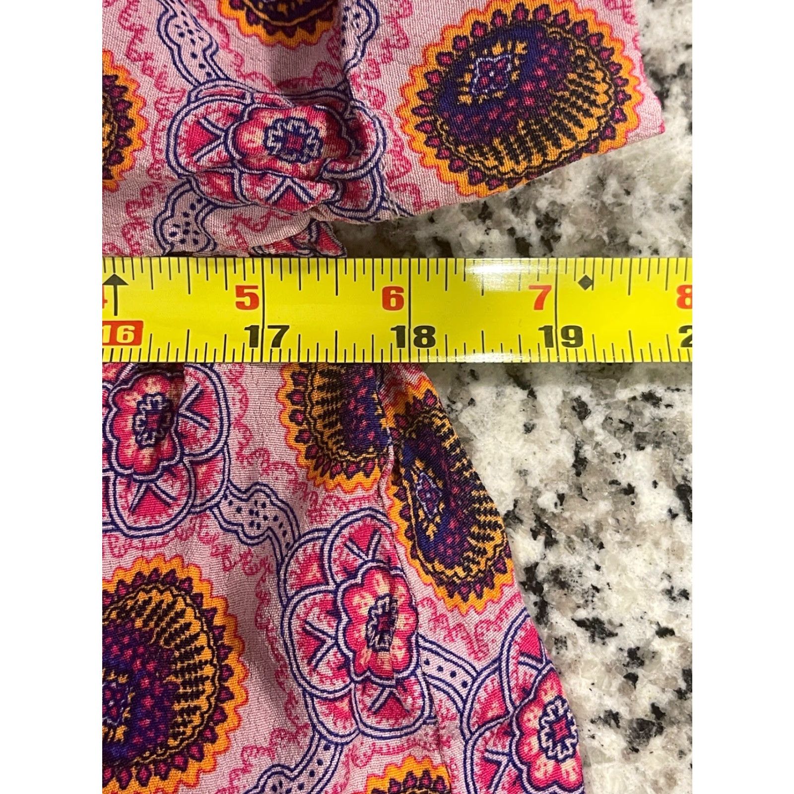 Vintage Maeve Anthropology Blouse Shirt Milla Pink Geometric Short Sleeve Crew Neck Size XXS Petites Womens Vintage No Size XXS / US 00 / IT 34 - 3 Thumbnail