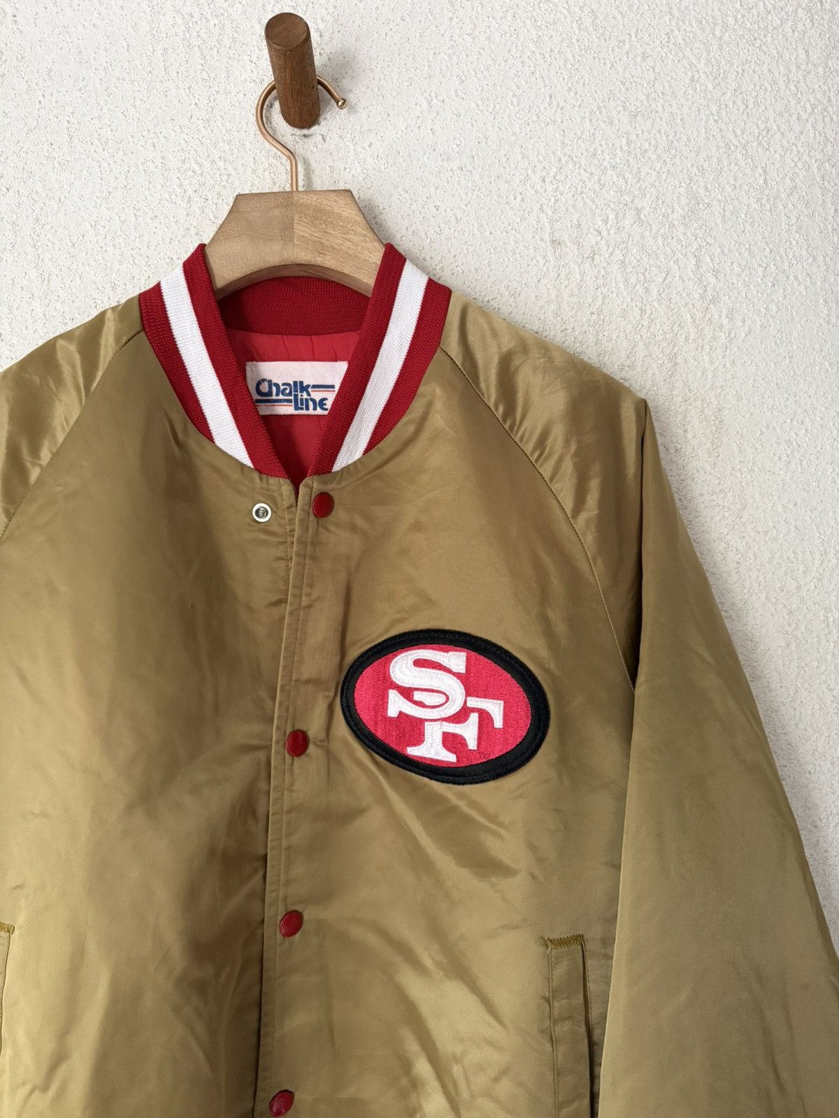Chalk Line CHALK LINE NFL SAN FRANCISCO 49ERS SATIN BOMBER JACKET Size US M / EU 48-50 / 2 - 5 Thumbnail