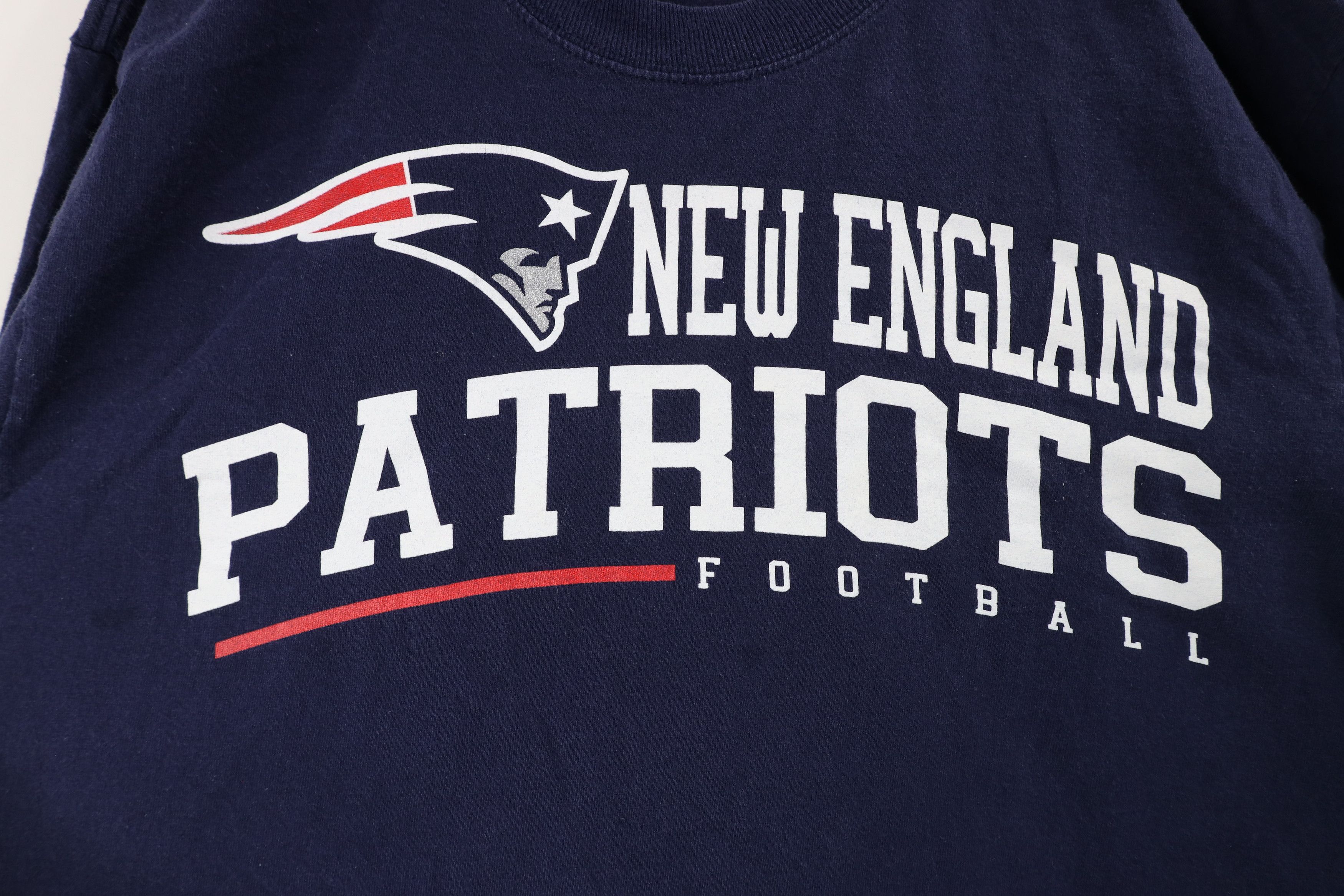 Reebok × Vintage Vintage Reebok England Patriots Football Long Sleeve T-Shirt Size US XXL / EU 58 / 5 - 4 Thumbnail