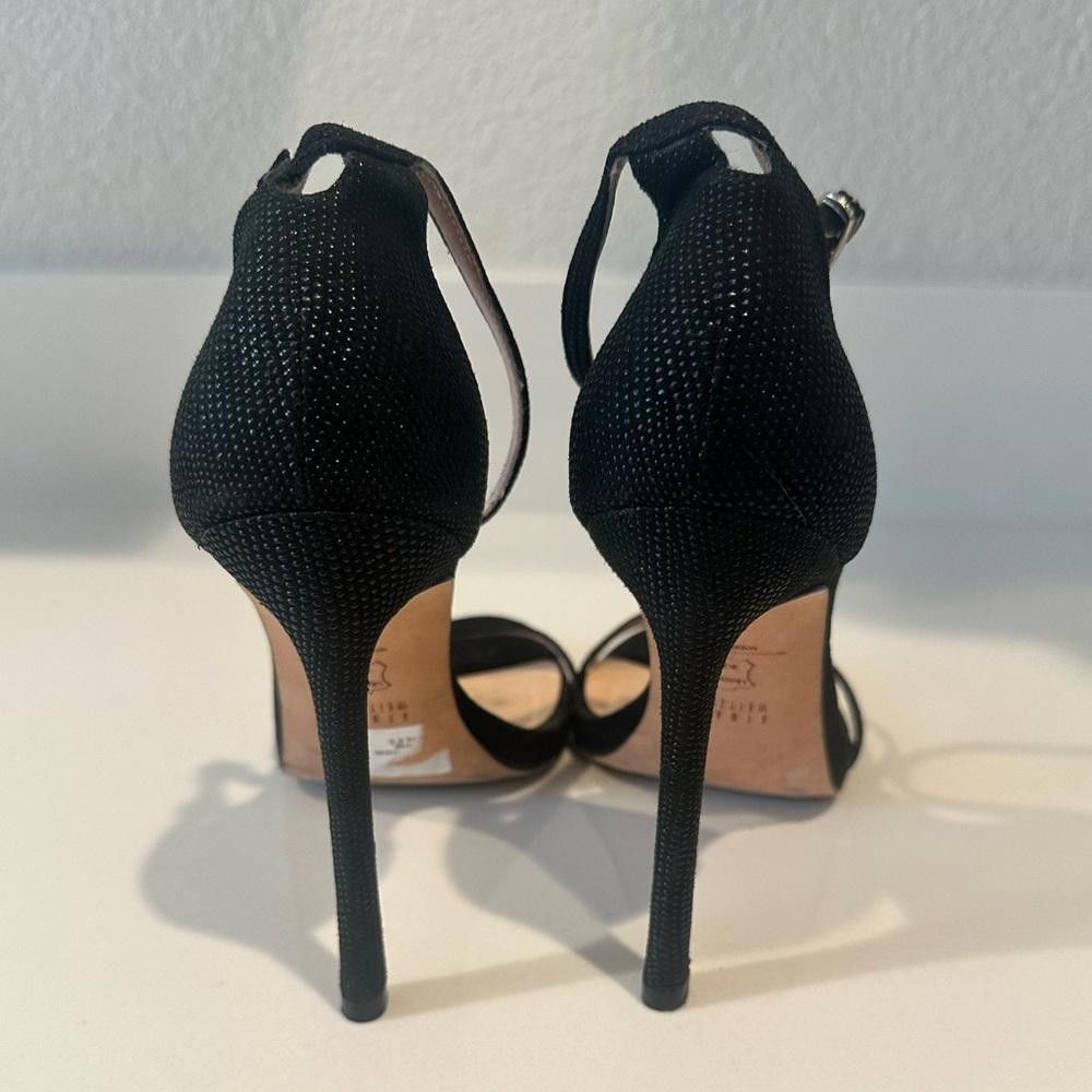 Stuart Weitzman Stuart Weitzman Nudist Black Goosebump Leather Sandals 6.5 Size US 6.5 / IT 36.5 - 7 Thumbnail