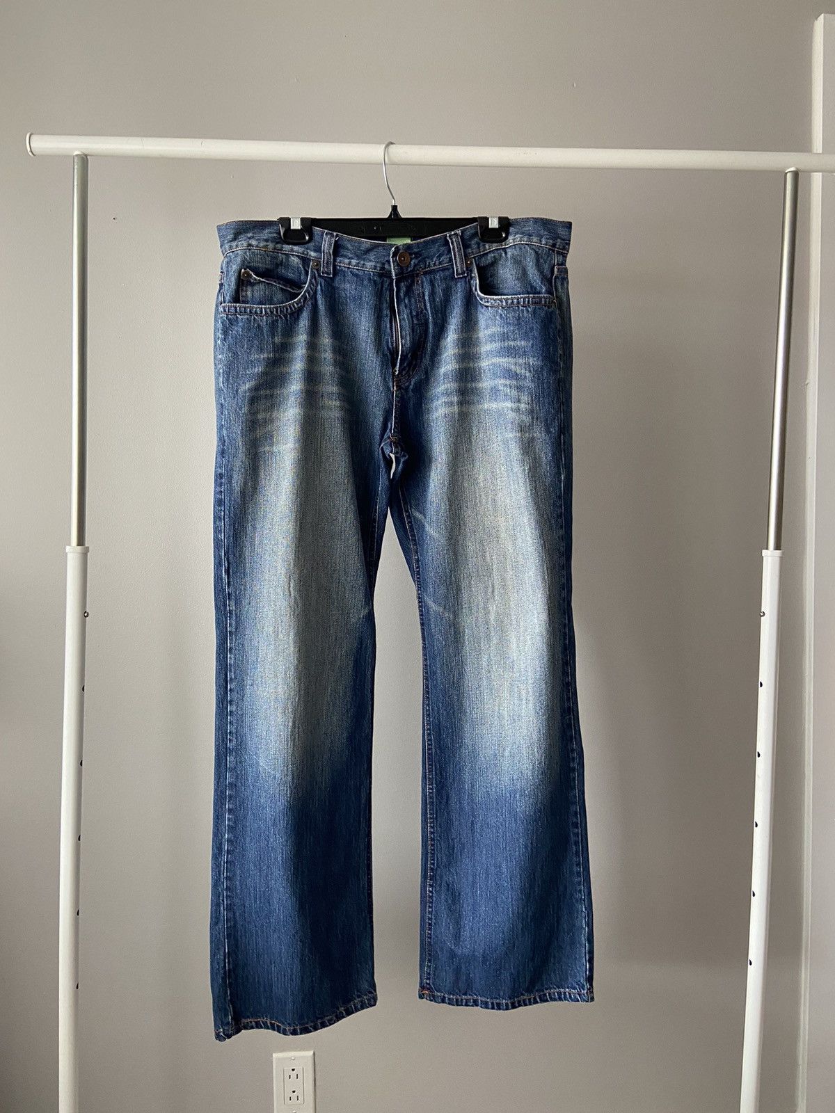 Vintage VINTAGE Y2K FADED JEANS Size US 38 / EU 54 - 1 Thumbnail