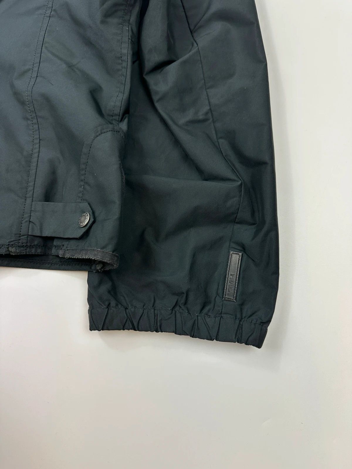Prada Prada Sport SS2007 Black Cropped Nylon Blazer Jacket Size M / US 6-8 / IT 42-44 - 9 Thumbnail