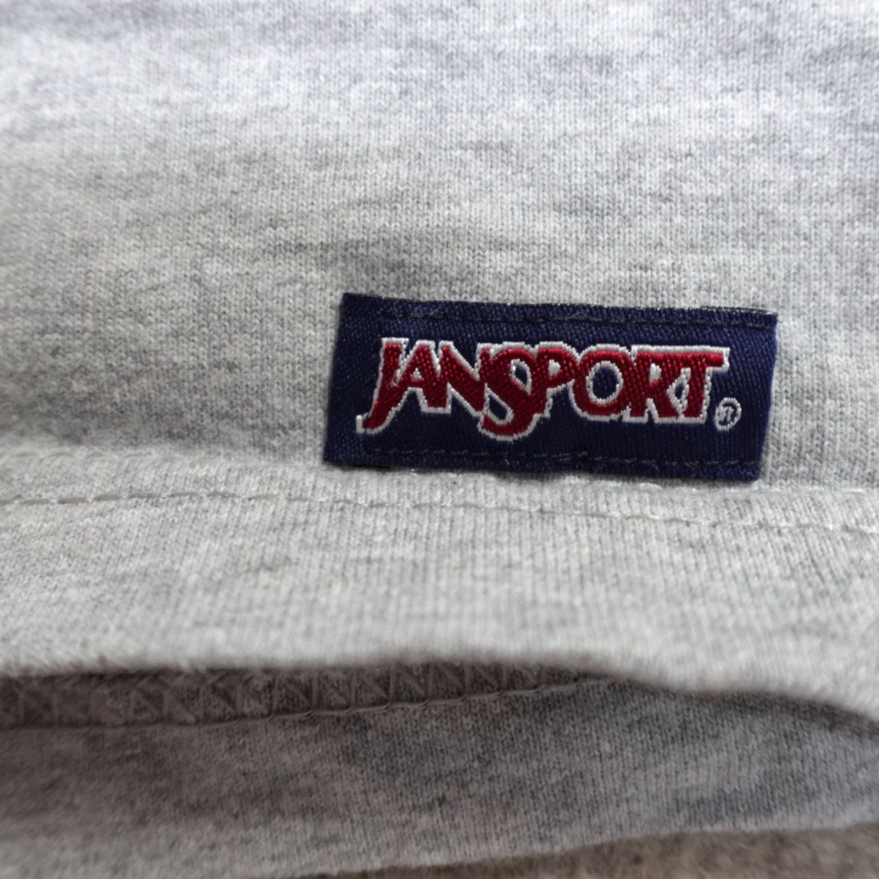 Vintage VINTAGE American University Shirt Mens XL Gray Jersey Cotton Short Sleeve Crew Neck T-Shirt United States Size US XL / EU 56 / 4 - 2 Thumbnail