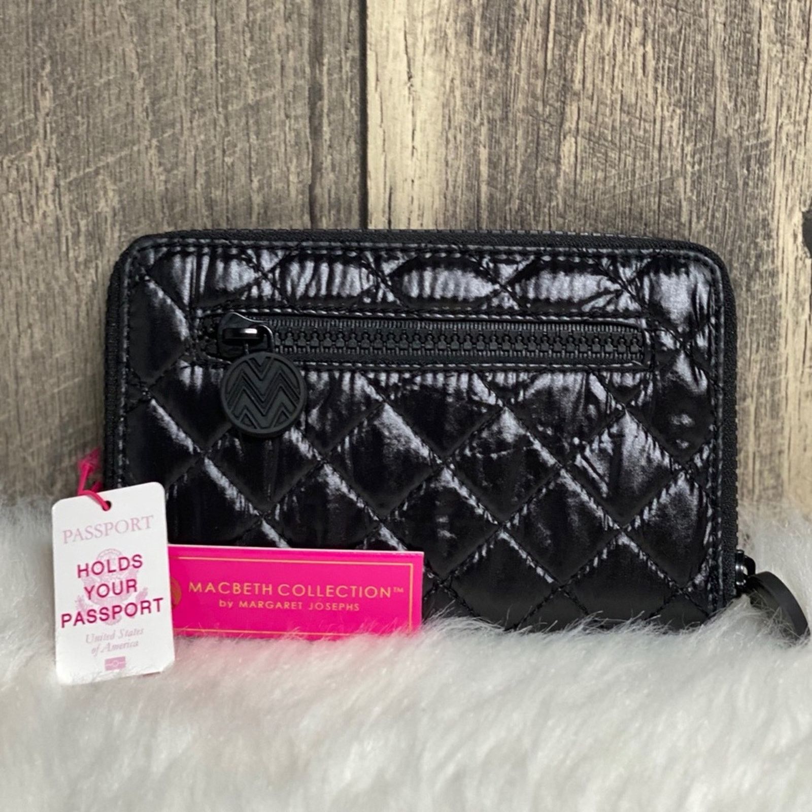 Goods NWT Black Nylon Quilted Widemouth Passport Wallet Size ONE SIZE - 3 Thumbnail