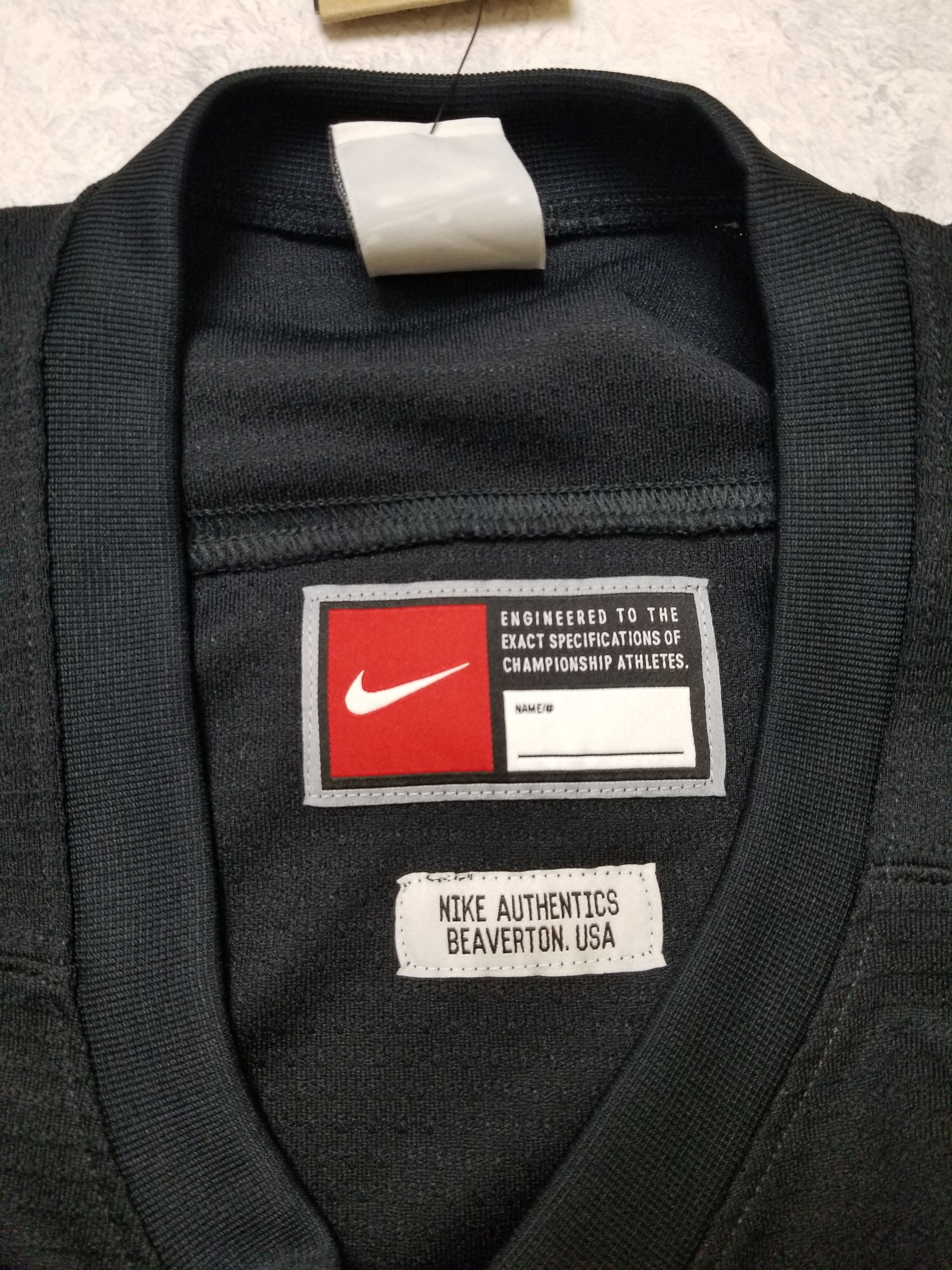 Nike Nike Authentics Men's Hockey Long Sleeve Jersey FB8221-010 Size US M / EU 48-50 / 2 - 10 Thumbnail