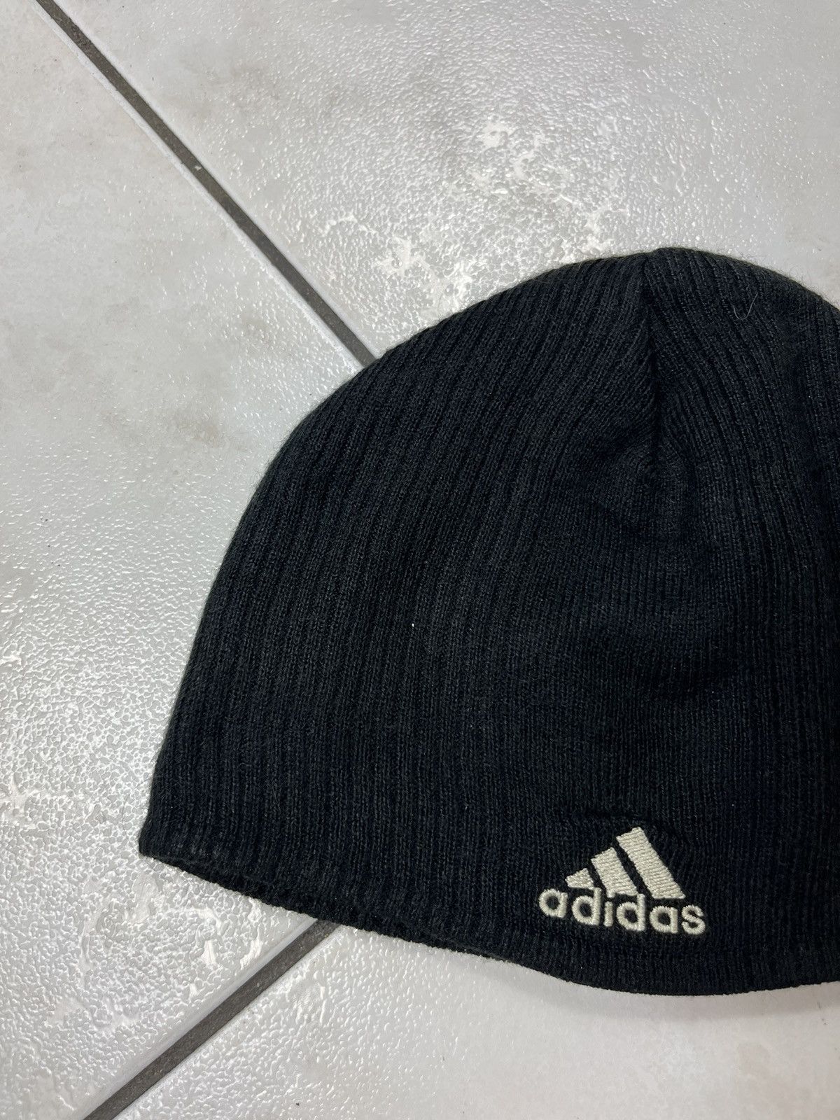 Adidas × New York Yankees × Vintage Vintage Adidas New York Yankees nyc beanie hat knit y2k logo Size ONE SIZE - 8 Thumbnail