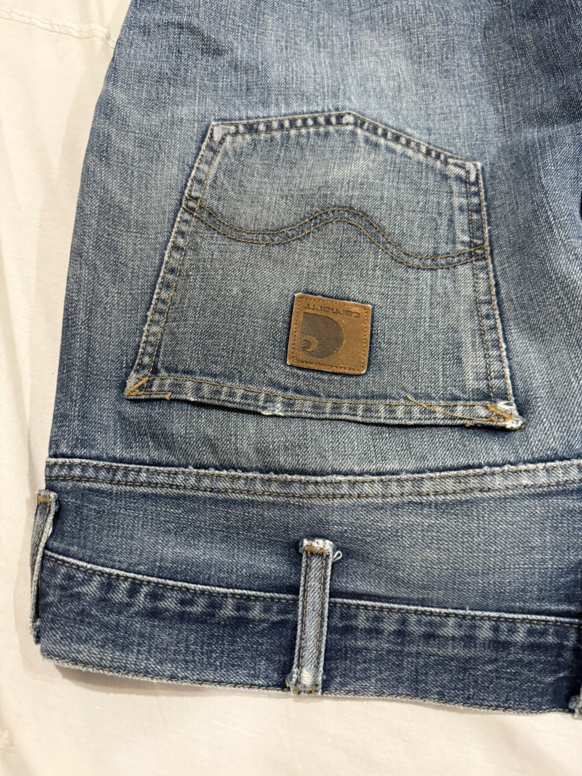 Carhartt Very nice Size US 33 - 10 Thumbnail
