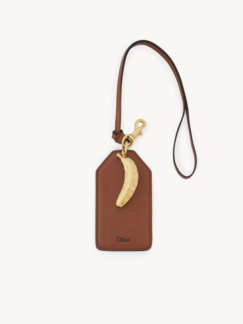 Chloe o1loc1c10226 Size: OS / Banana Tag in Clay Brown Size ONE SIZE - 1 Thumbnail