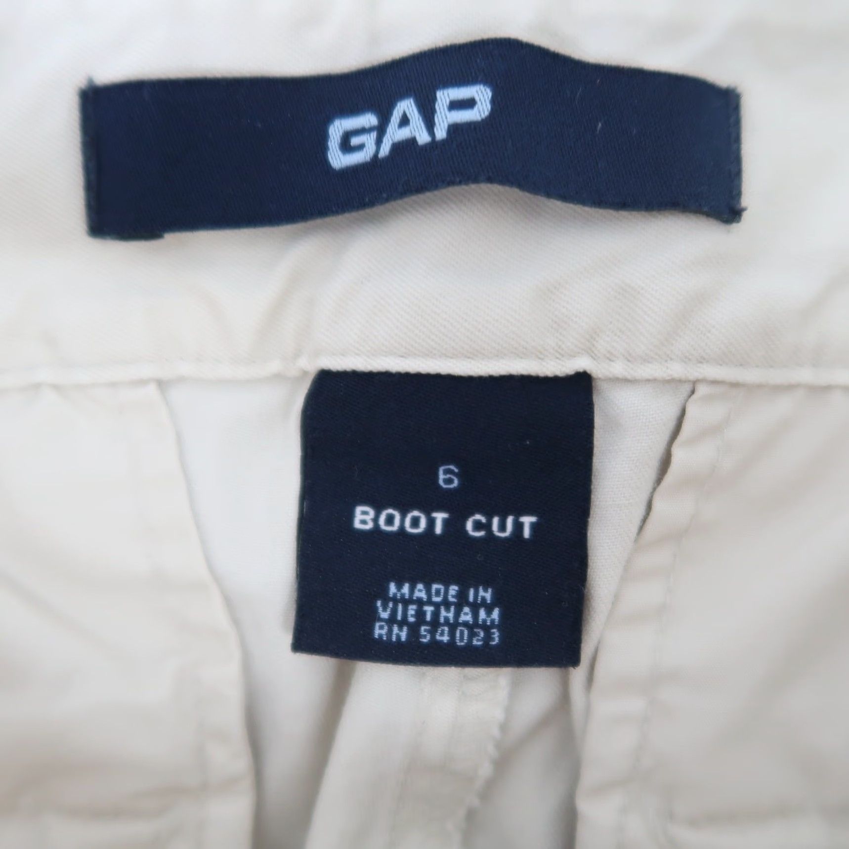 Gap VINTAGE Gap cream khaki low rise bootcut flare cargo pants 6 Womens 80s Jeans Pants Casual Winter Summer Spring Fall Bootcut Mens Girls Boys Size 28" / US 6 / IT 42 - 5 Thumbnail
