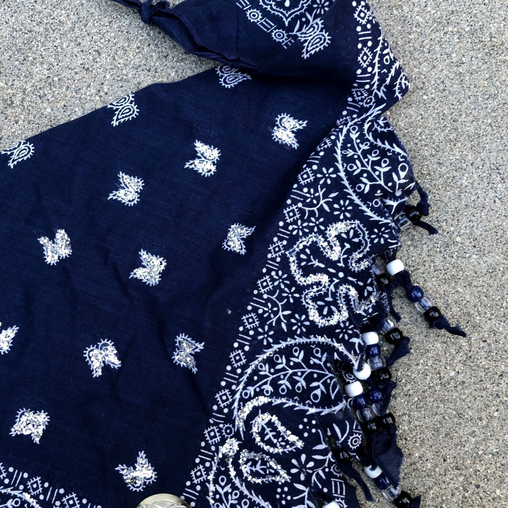 Vintage Beaded Metal Design Bandana Western Blue Paisley Scarf Size ONE SIZE - 5 Thumbnail