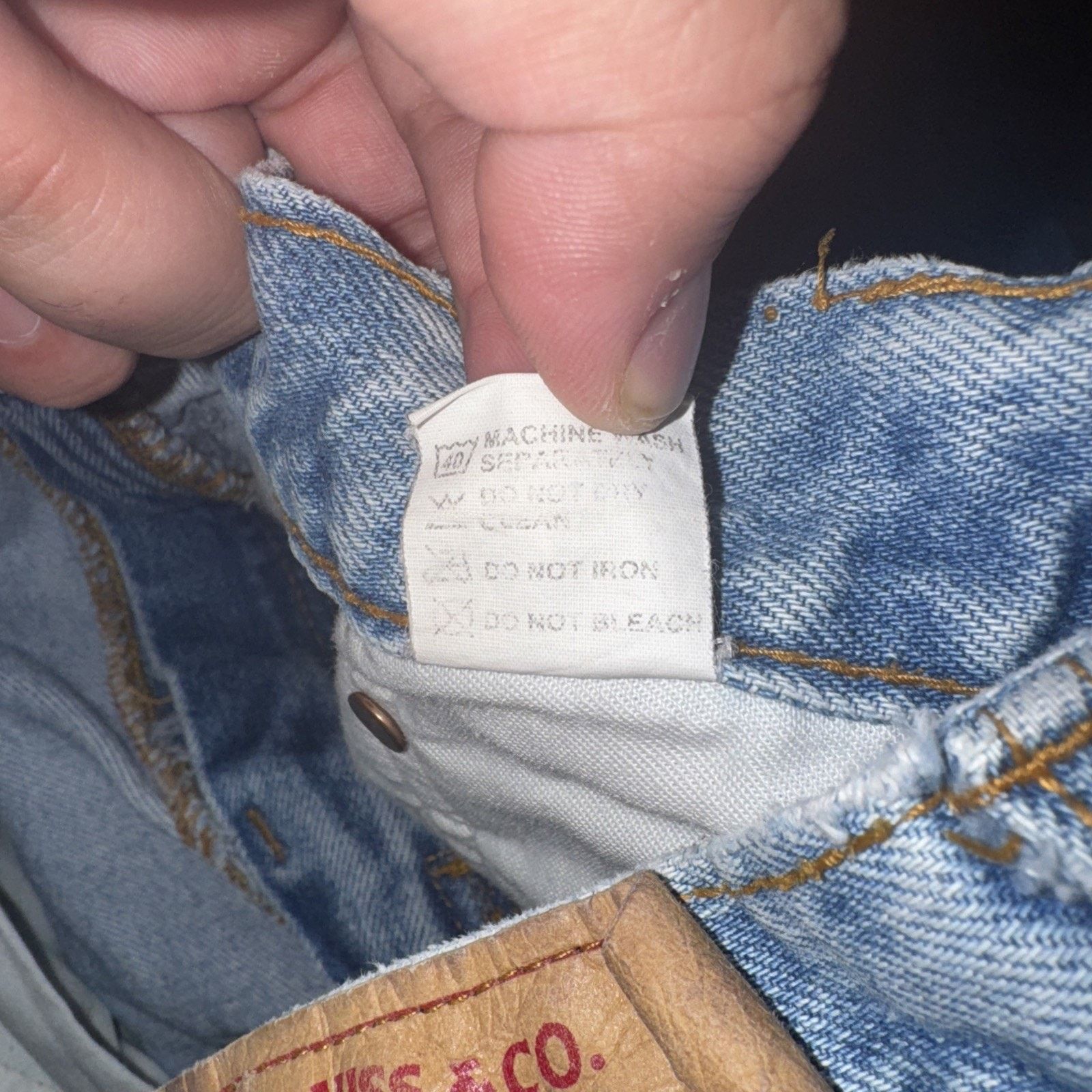 Levi's × Vintage Vintage 90s Levi’s 505 Regular Fit Jeans 32x30 Made In USA Size US 32 / EU 48 - 7 Thumbnail
