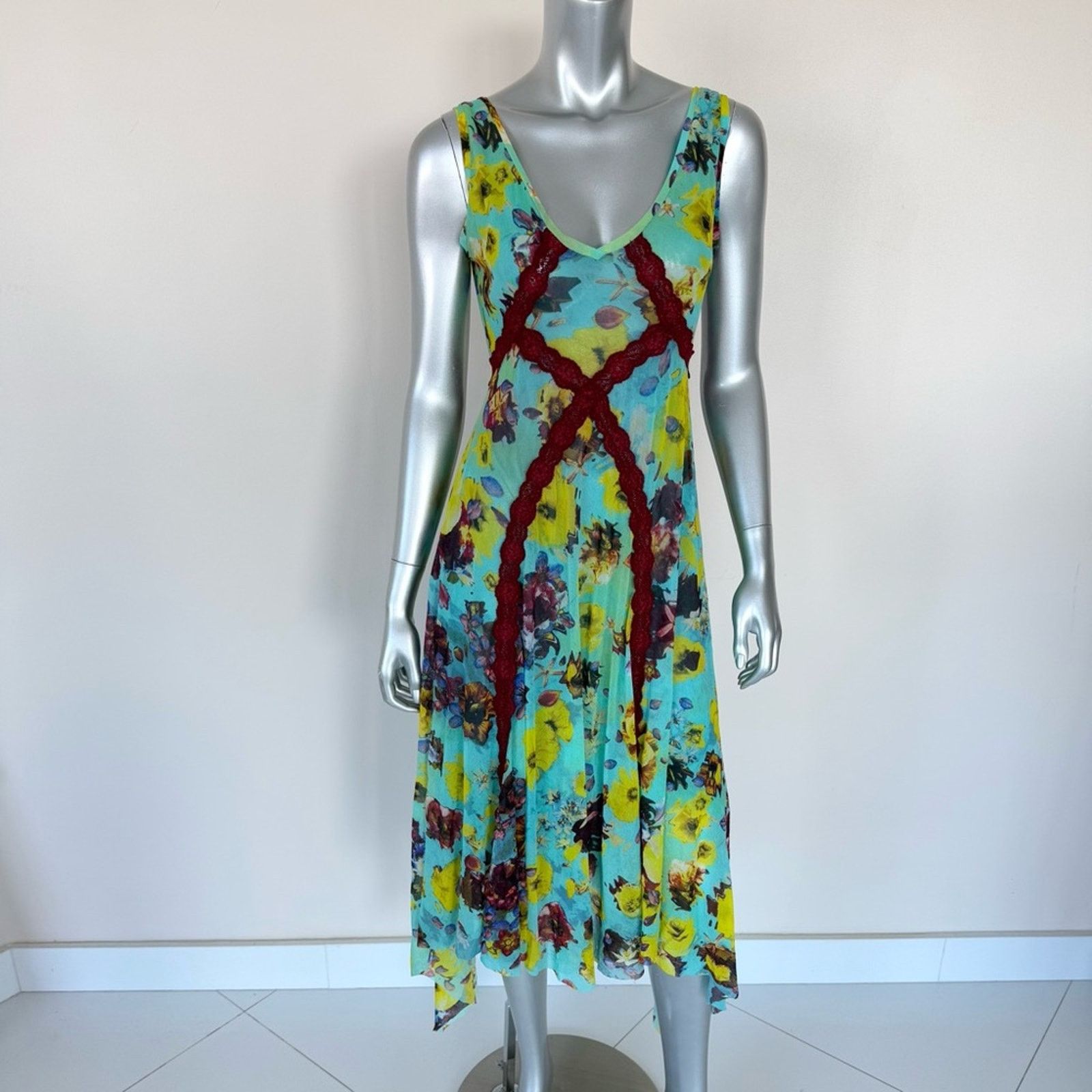 Jean Paul Gaultier Jean Paul Galtier women dress size L Authentic Retail 1100$ Size L / US 10 / IT 46 - 1 Thumbnail