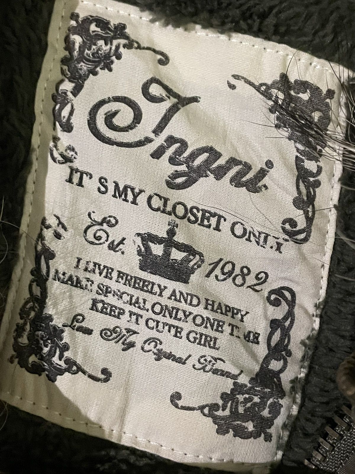 If Six Was Nine Vintage INGNI 1982 Fur Hooded Winter Jacket (96) Size US M / EU 48-50 / 2 - 7 Thumbnail