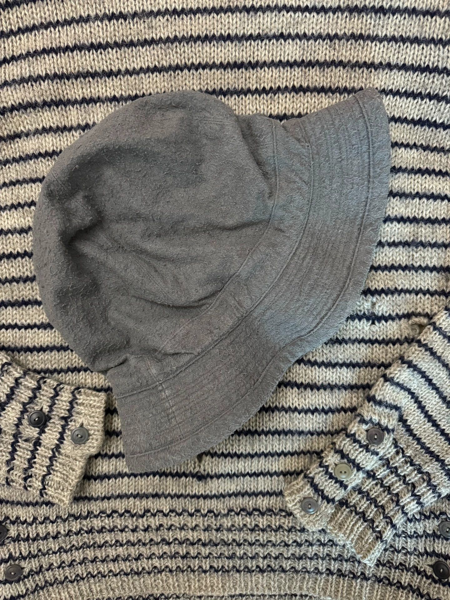 Takahiromiyashita The Soloist. Takahiro Miyashita The Soloist S1 Brushed M hats Size ONE SIZE - 1 Thumbnail