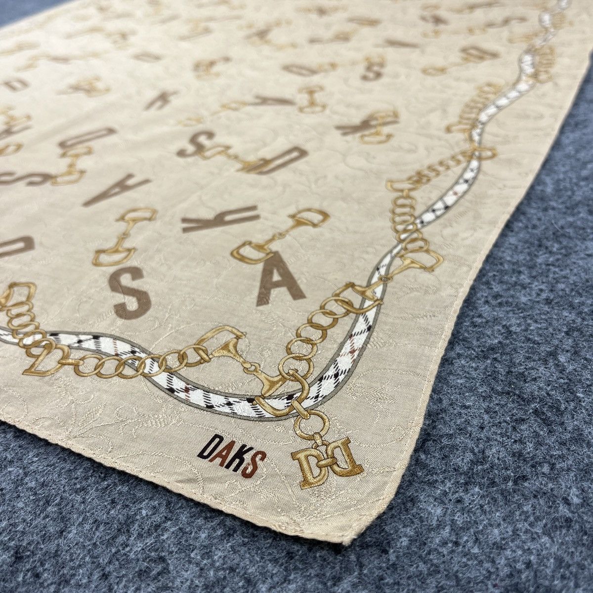 DAKS Daks Handkerchief / Bandana / Neckerchief B1733 Size ONE SIZE - 5 Thumbnail