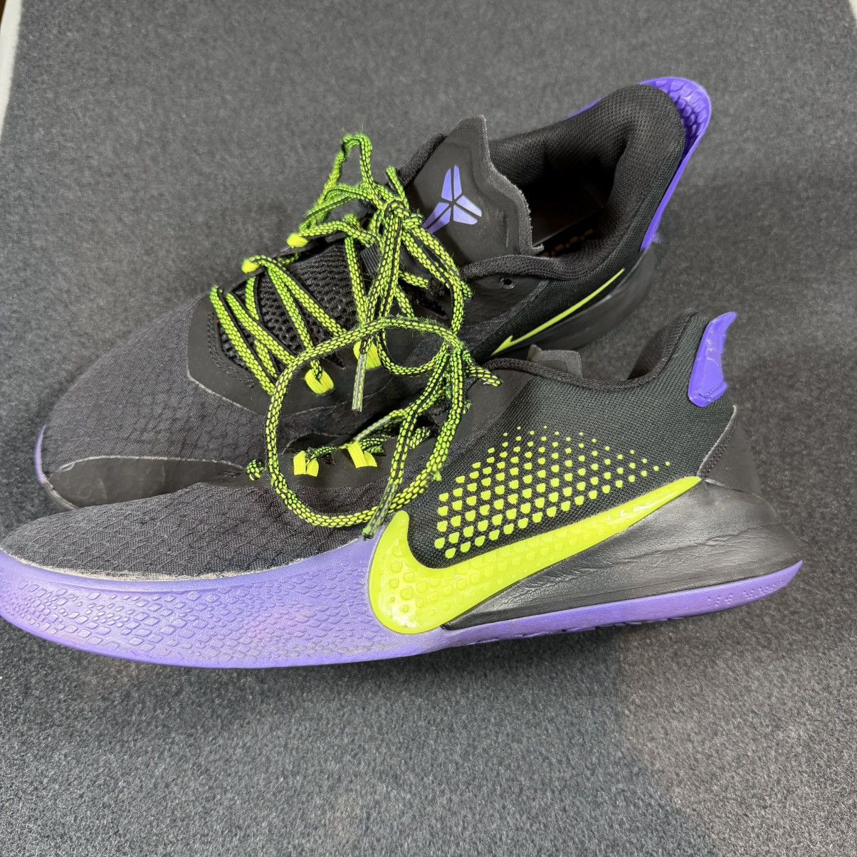 Nike Nike Mamba Fury Mens Size US 9.5 Lakers Away Joker Kobe Size US 9.5 / EU 42-43 - 4 Thumbnail