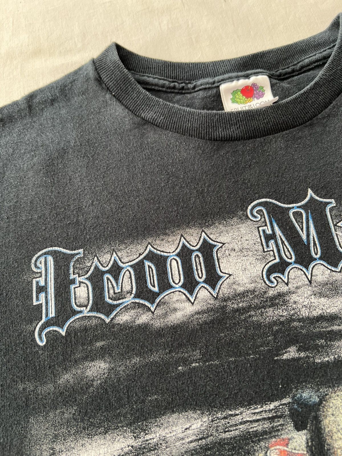 Band Tees Vintage 2000s Iron Maiden The Trooper England Black T-shirt Size US M / EU 48-50 / 2 - 7 Thumbnail